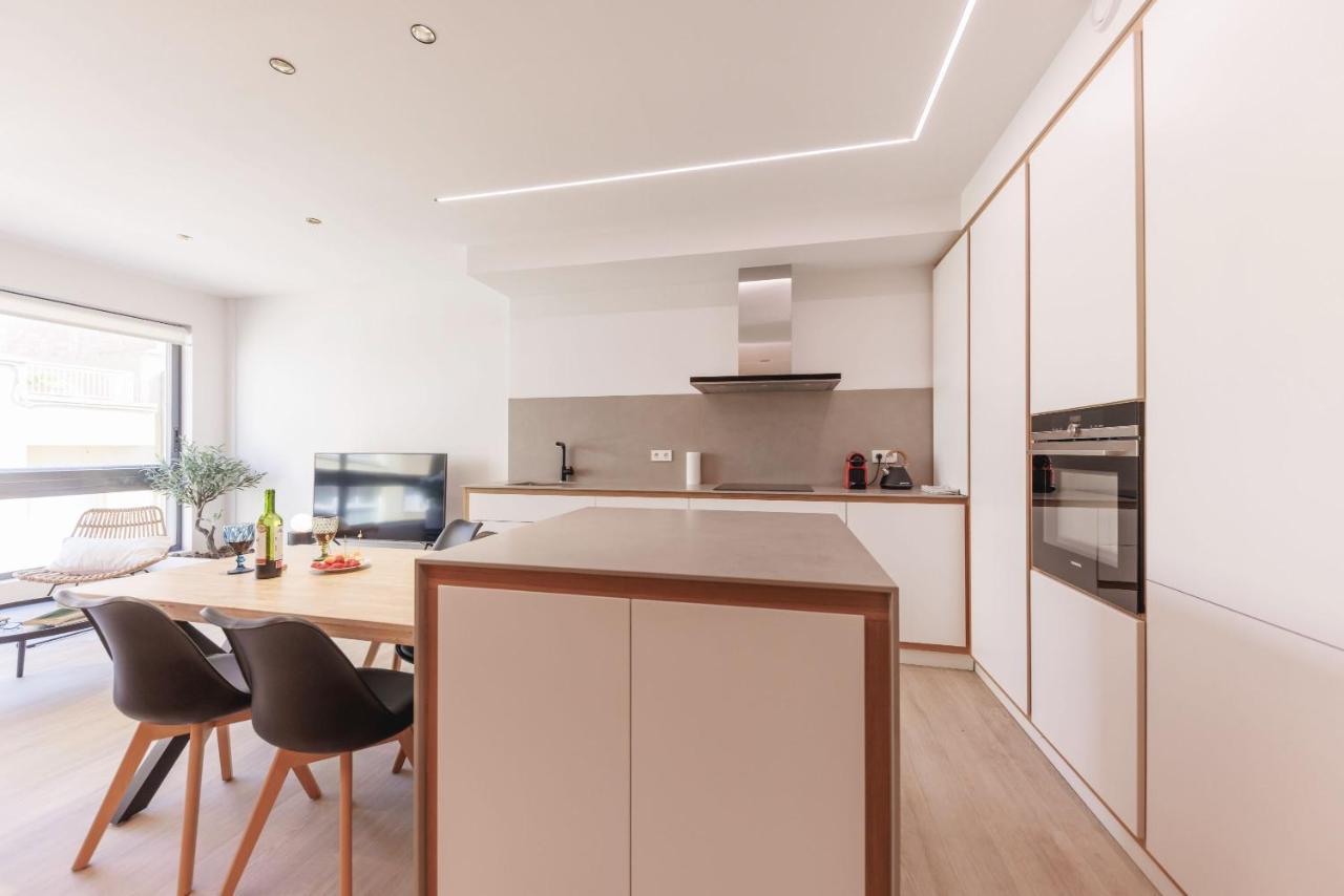 Bravissimo Centre, Modern 2-Bedroom Apartment Girona Exterior photo
