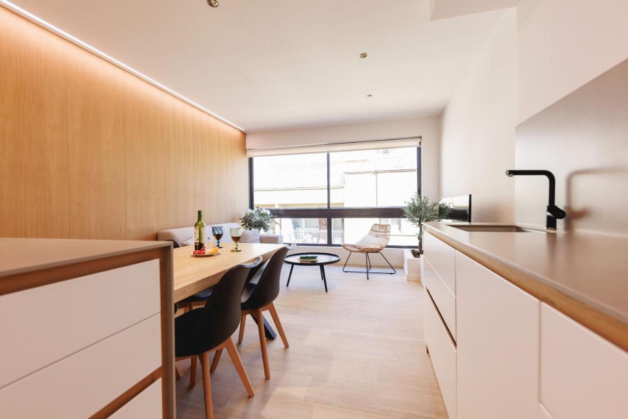 Bravissimo Centre, Modern 2-Bedroom Apartment Girona Exterior photo